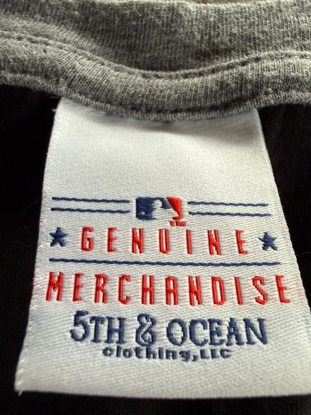 5th & Ocean MLB Genuine Merchandise Pittsburgh Pirates Baseball Tee - Picture 5 of 8